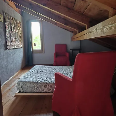 Morier Apartment *